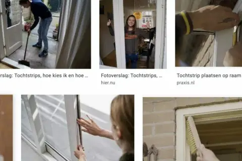 Man veegt deurpost schoon, vrouw geeft duim omhoog bij raam, hand plaatst tochtstrip. Zo kies je de beste tochtstrip voor je huis.